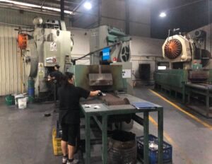 The role of hot forgings in automotive parts 1 Aluminum forgings Only high quality aluminum forgings forging process
