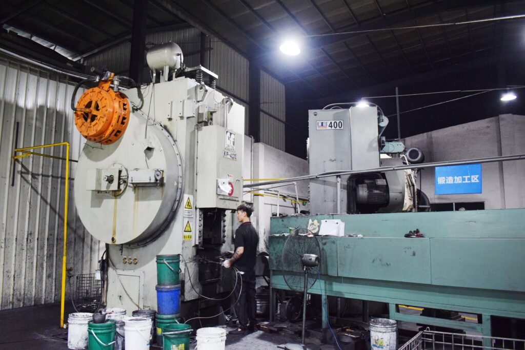 DSC 0300 Aluminum forgings Only high quality aluminum forgings
