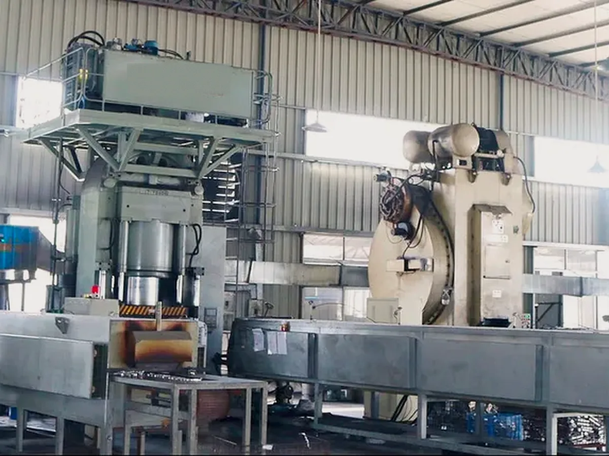 aluminium hot forging press