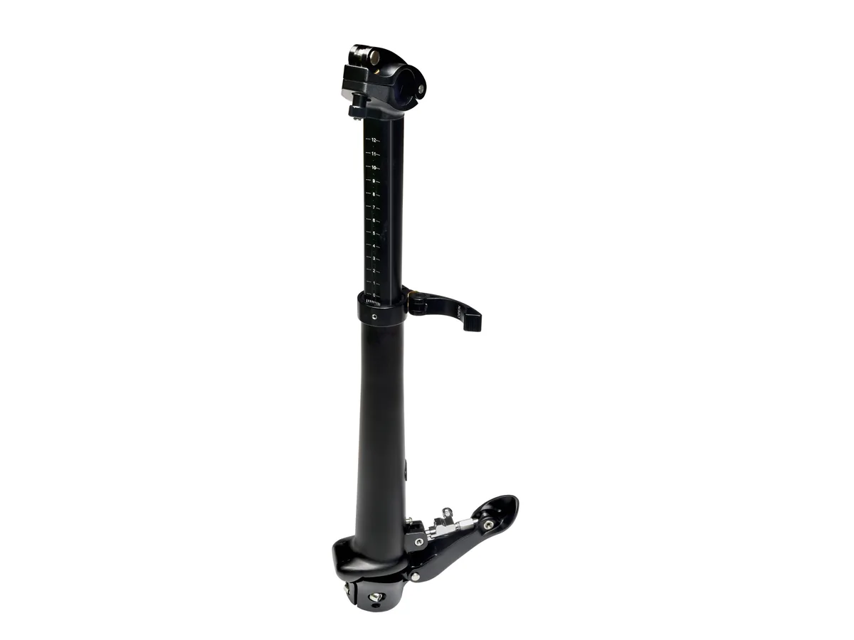 Forged aluminium two-piece seatpost assembly